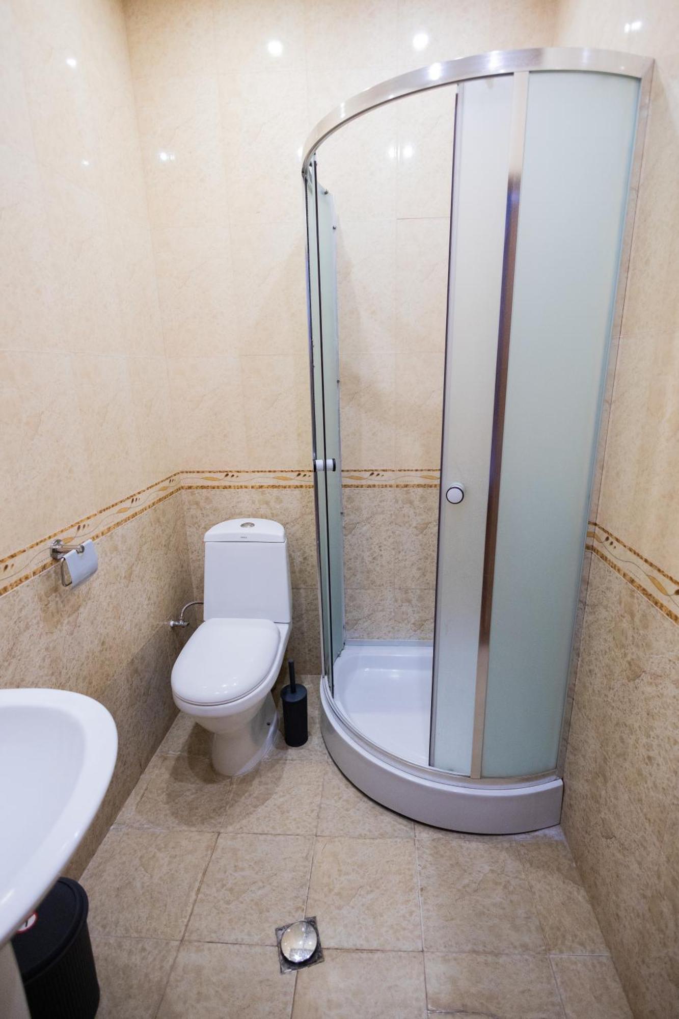 Yan Hotel Ереван Экстерьер фото